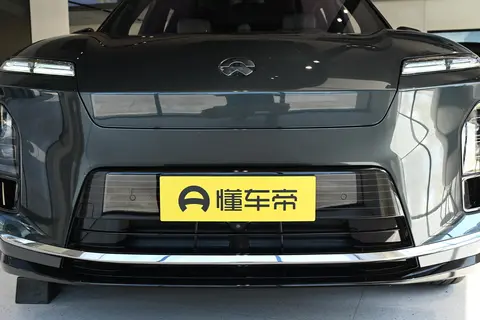 蔚来ES8 2026七座行政豪华版，空间体验与科技配置并重如何